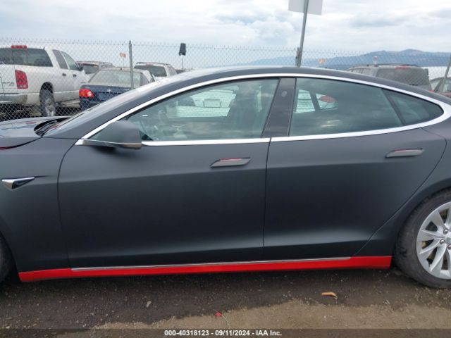 5YJSA1E49LF364169 Tesla Model S Performance Dual Motor All-wheel Drive