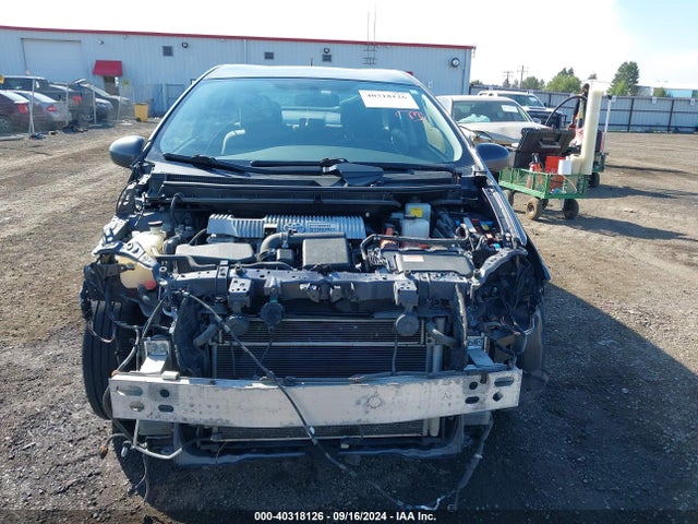 Toyota Prius Two 2015 JTDKN3DU5F1911050 Image 13
