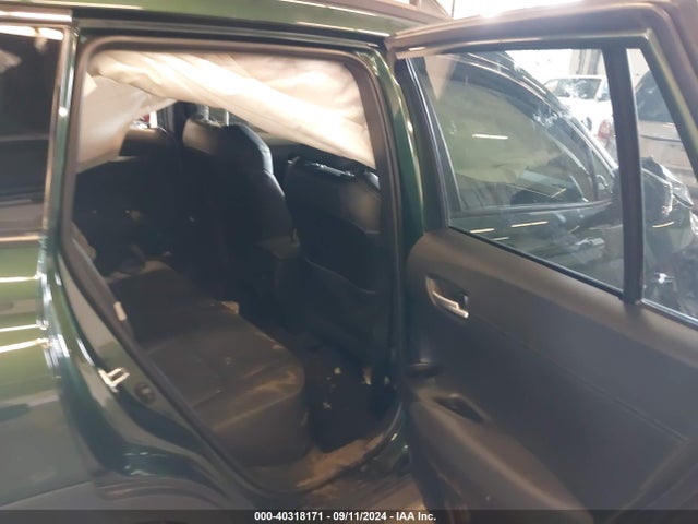 7MUEAABG4NV004050 Toyota Corolla Cross Xle