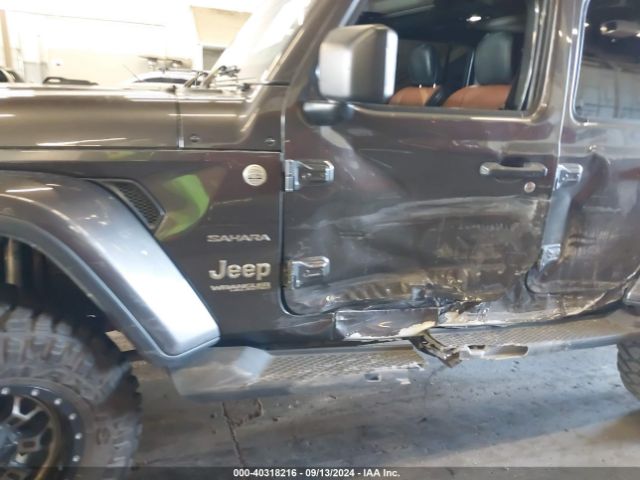 1C4HJXEG9JW231993 Jeep Wrangler Unlimited Sahara 4x4