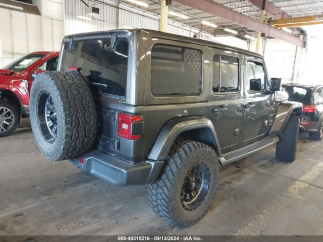 1C4HJXEG9JW231993 Jeep Wrangler Unlimited Sahara 4x4