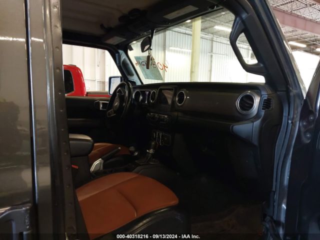 1C4HJXEG9JW231993 Jeep Wrangler Unlimited Sahara 4x4