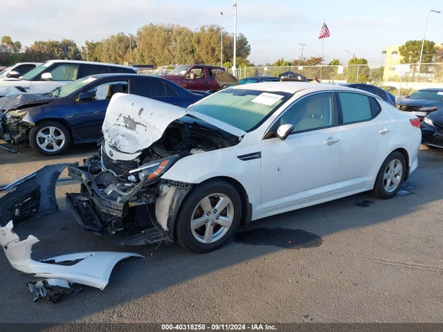 KIA Optima Lx 2015 KNAGM4A70F5582292 Image 2