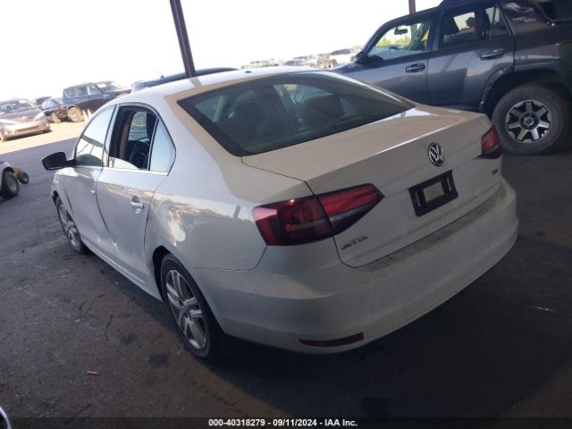 3VW2B7AJ4HM209525 Volkswagen Jetta 1.4t S