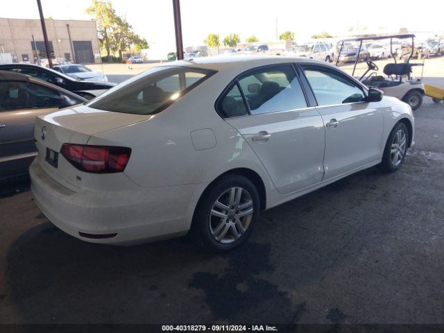 3VW2B7AJ4HM209525 Volkswagen Jetta 1.4t S