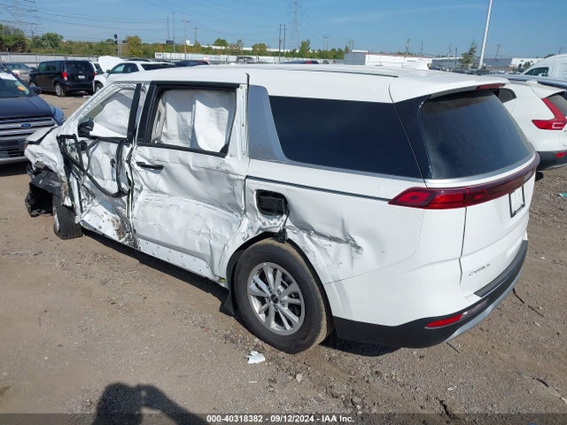 KIA Carnival Lx 2024 KNDNB4H37R6362245 Image 3