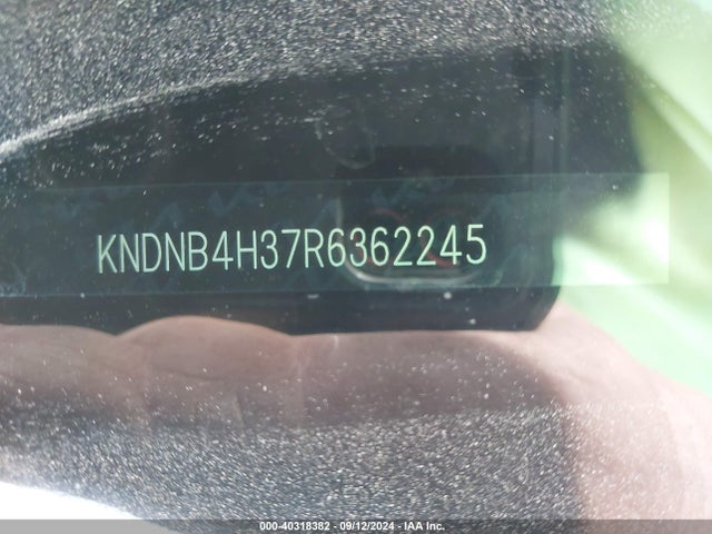 KIA Carnival Lx 2024 KNDNB4H37R6362245 Image 9