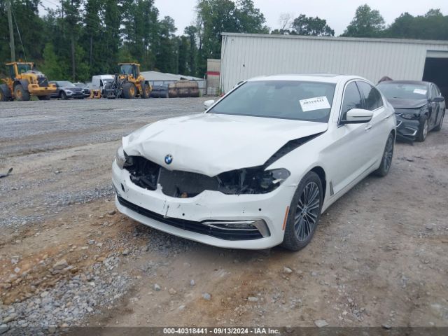 WBAJA7C3XHG903580 BMW 530i Xdrive