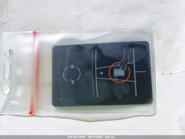 2024 TESLA MODEL 3 5YJ3E1ETXRF822228 Photo 10