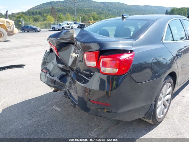 1G11D5SL1FF331360 Chevrolet MALIBU 2LT