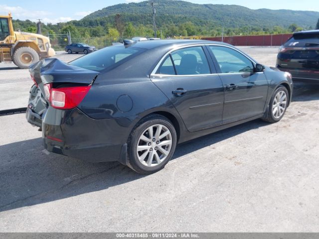 1G11D5SL1FF331360 Chevrolet MALIBU 2LT