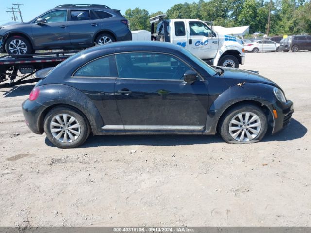3VWFD7AT7JM717376 Volkswagen Beetle 2.0t Coast/2.0t S
