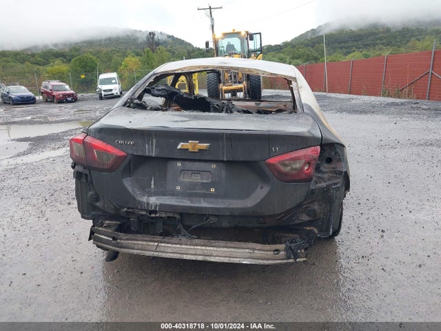 Chevrolet Cruze Lt Auto 2017 1G1BE5SM4H7179470 Image 14