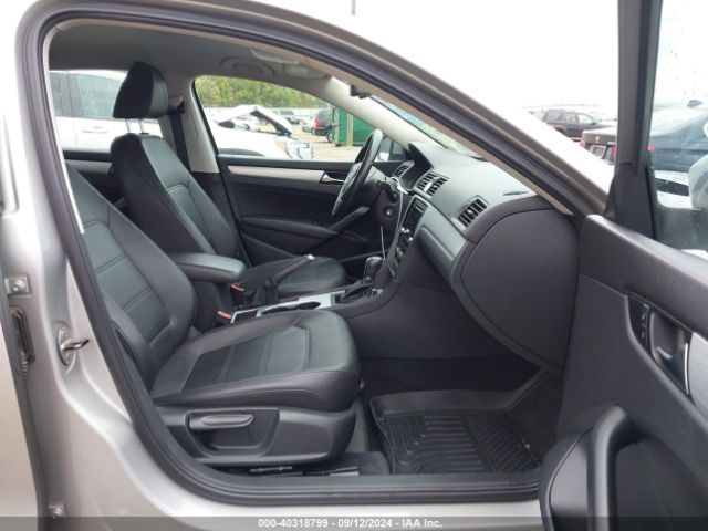 2013 VOLKSWAGEN PASSAT 1VWBP7A35DC107794 Photo 4