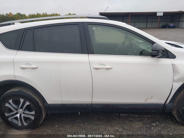 Toyota RAV4 LE 2017 JTMZFREV3HJ716993 Image 13