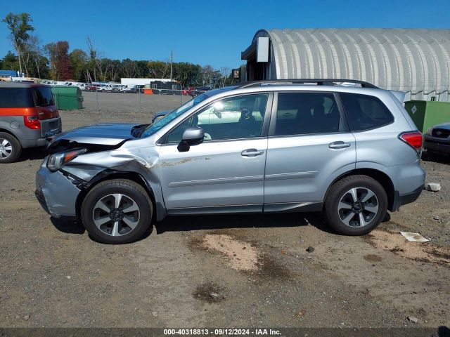JF2SJAEC3HH503972 Subaru Forester 2.5i Premium