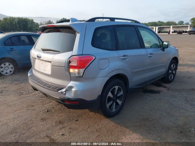 JF2SJAEC3HH503972 Subaru Forester 2.5i Premium