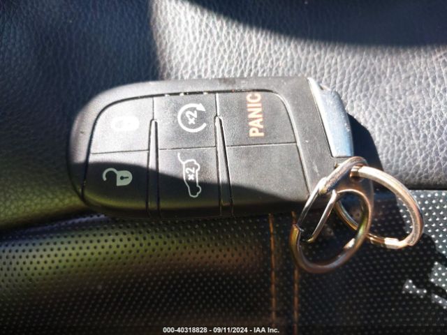 1C4RJFAG6FC736970 Jeep Grand Cherokee Laredo