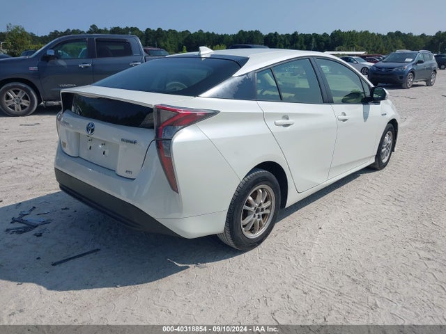 Toyota Prius Two Eco 2016 JTDKARFU6G3507028 Image 4