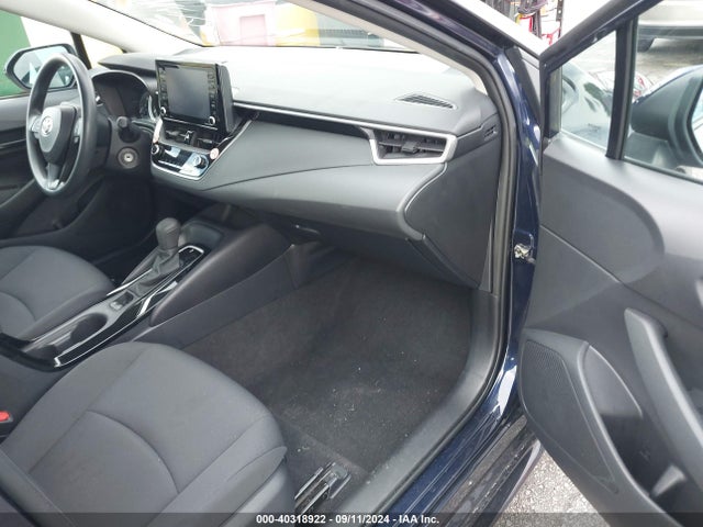 Toyota COROLLA LE 2022 5YFEPMAEXNP381825 Image 5