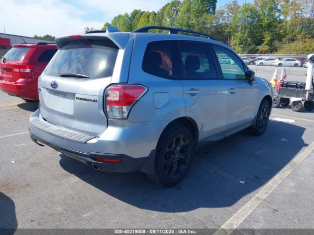 JF2SJAEC1JH491620 Subaru Forester 2.5i Premium