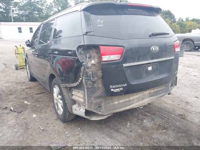 KIA SEDONA LX 2016 KNDMB5C11G6133189 Image 6