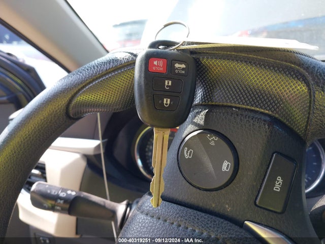 Toyota COROLLA LE 2016 2T1BURHE7GC540205 Image 11