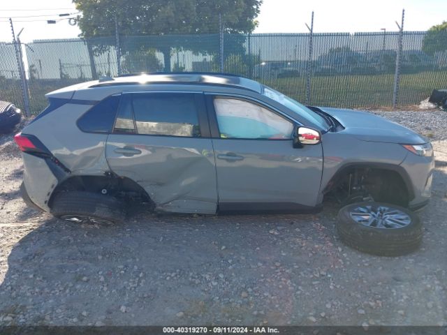 2T3A1RFV3PW360037 Toyota Rav4 Xle Premium