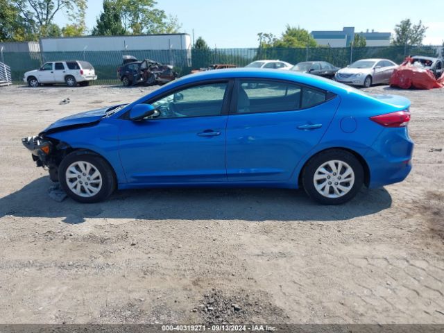 5NPD74LF9JH329708 Hyundai ELANTRA SE