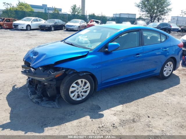 5NPD74LF9JH329708 Hyundai ELANTRA SE