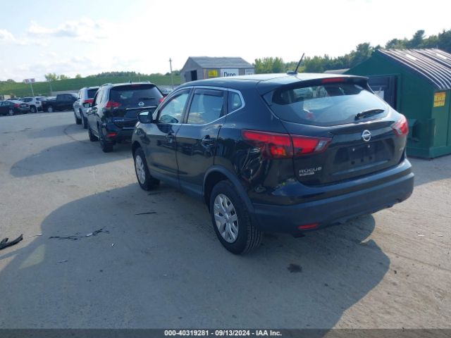 JN1BJ1CR2JW256292 Nissan Rogue Sport S