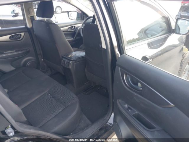 JN1BJ1CR2JW256292 Nissan Rogue Sport S
