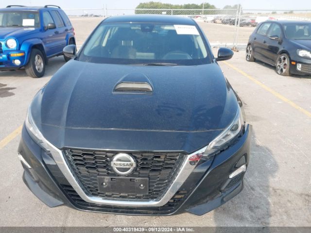 1N4BL4DW7MN327466 Nissan Altima Sv Intelligent Awd