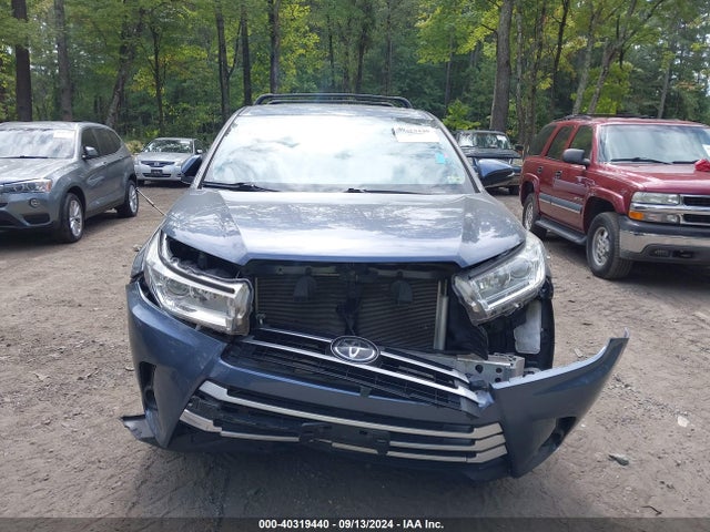 Toyota Highlander Le 2018 5TDBZRFH6JS869491 Image 6
