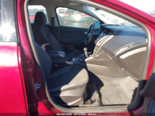 Ford FOCUS SE 2014 1FADP3K28EL146848 Image 5