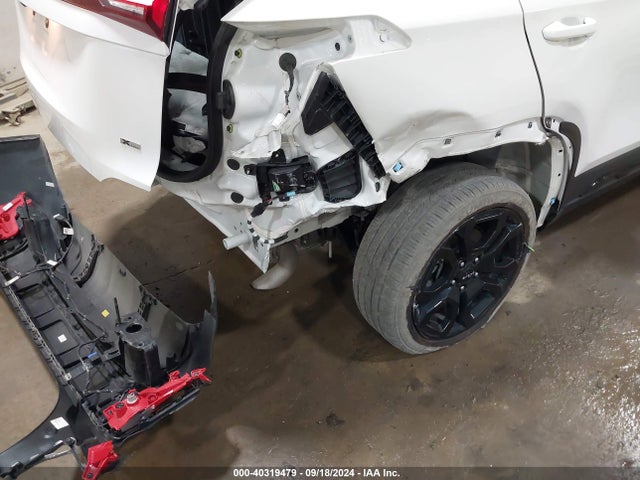 KIA Seltos X-line 2024 KNDEUCA74R7522089 Image 6