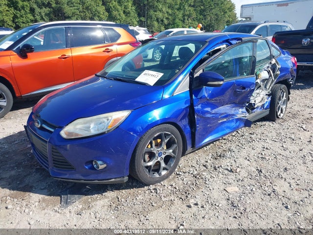 Ford FOCUS SE 2014 1FADP3F25EL251356 Image 2