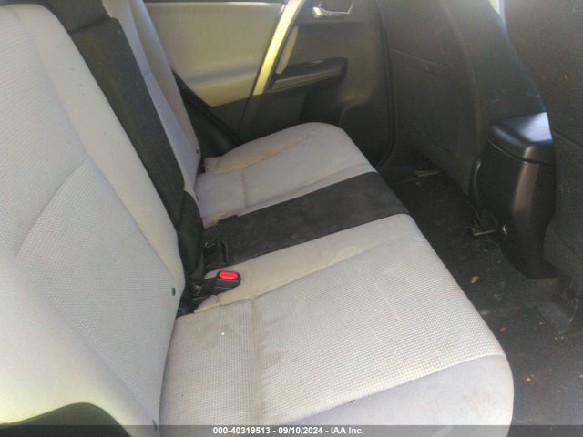 Toyota Rav4 Xle 2018 JTMRFREV0JJ202931 Image 8