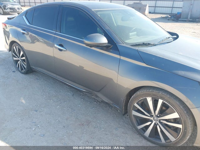 Nissan Altima 2.5 Platinum 2019 1N4BL4FV5KC218582 Image 17