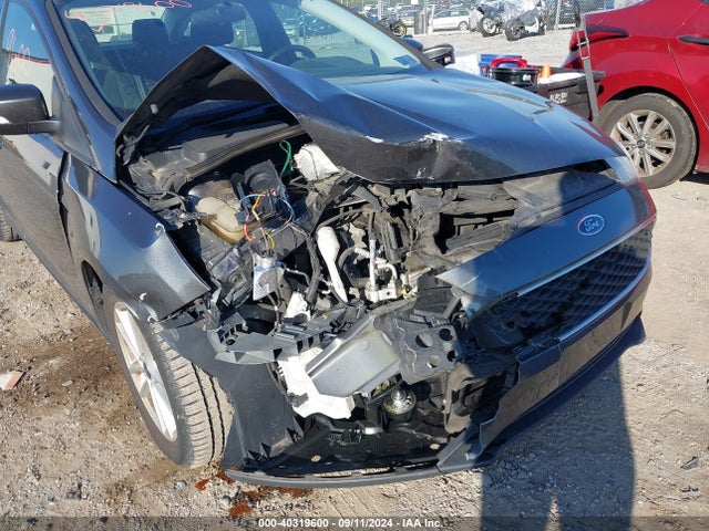 Ford FOCUS SE 2016 1FADP3F21GL292358 Image 6