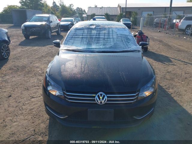 1VWAT7A3XEC038593 Volkswagen Passat 1.8t Wolfsburg Edition