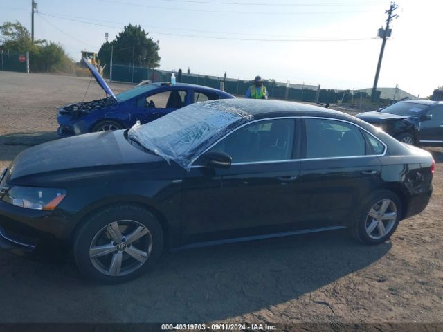 1VWAT7A3XEC038593 Volkswagen Passat 1.8t Wolfsburg Edition