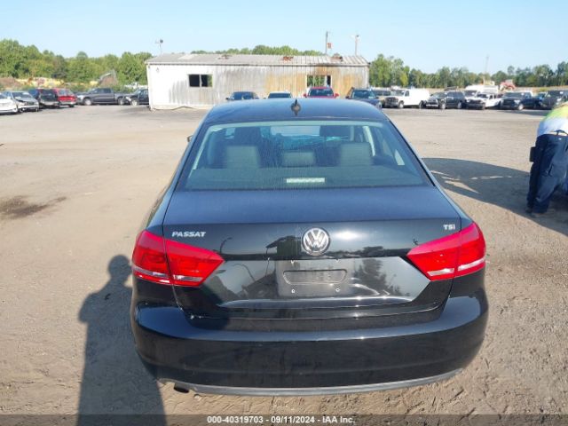 1VWAT7A3XEC038593 Volkswagen Passat 1.8t Wolfsburg Edition