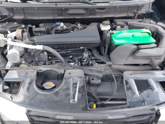 KNMAT2MT6JP588250 Nissan ROGUE SV