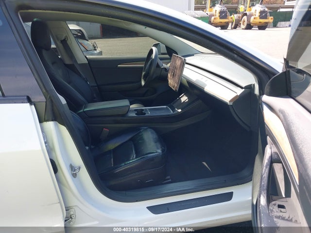2023 TESLA MODEL 3 5YJ3E1EA6PF462340 Photo 4