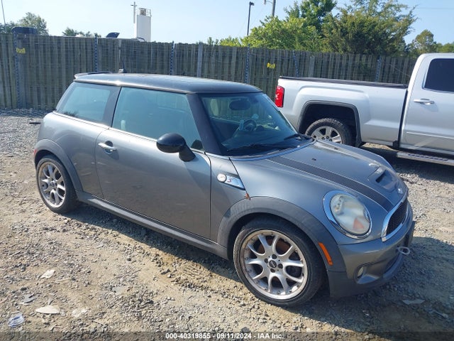 2007 MINI COOPER S WMWMF73577TL87216 Photo 0