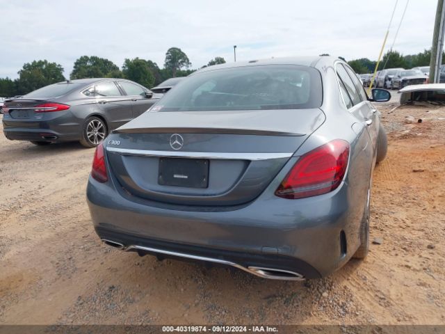 W1KWF8DB9MR615897 Mercedes-Benz C 300 Sedan