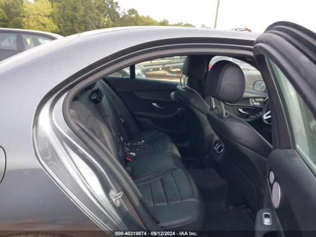 W1KWF8DB9MR615897 Mercedes-Benz C 300 Sedan