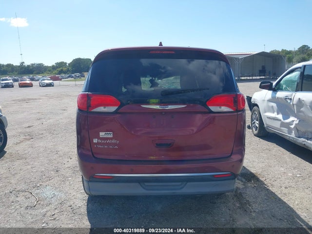 Chrysler Pacifica Touring Plus 2018 2C4RC1FG0JR234445 Image 16