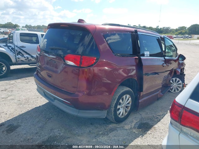 2C4RC1FG0JR234445 Chrysler Pacifica Touring Plus